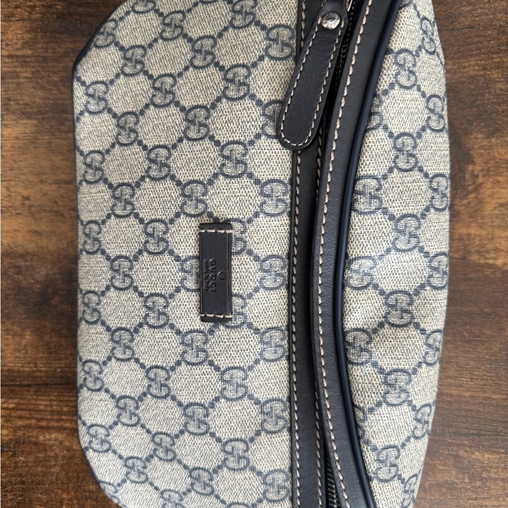 Gucci Beige and Navy Crossbody Bag